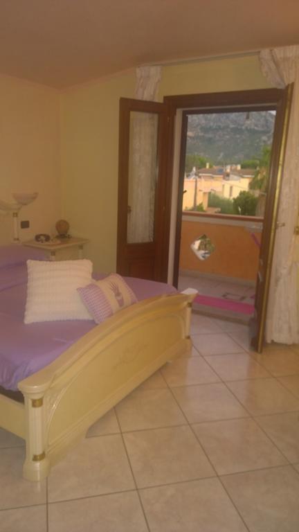 Casa Rosina Apartman Orosei Szoba fotó